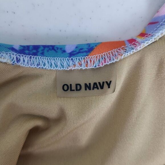 Old Navy Womens One Piece Swimsuit Size 3X Colorful Tropical Beach Vacation Pool - Picture 5 of 8